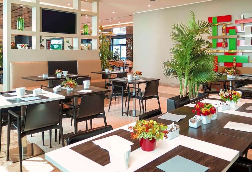 هتل Ibis Styles Milano Est Settala