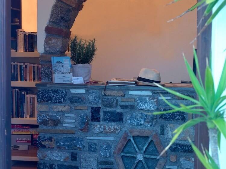 호텔 Kallichoron Art Boutique