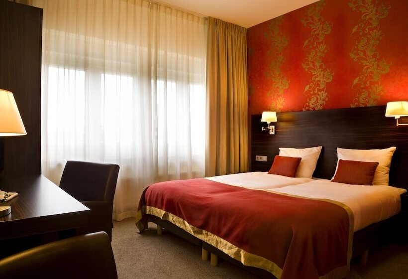 Отель Kontakt Der Kontinenten