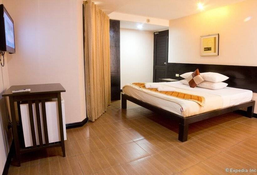 هتل La Carmela De Boracay Resort