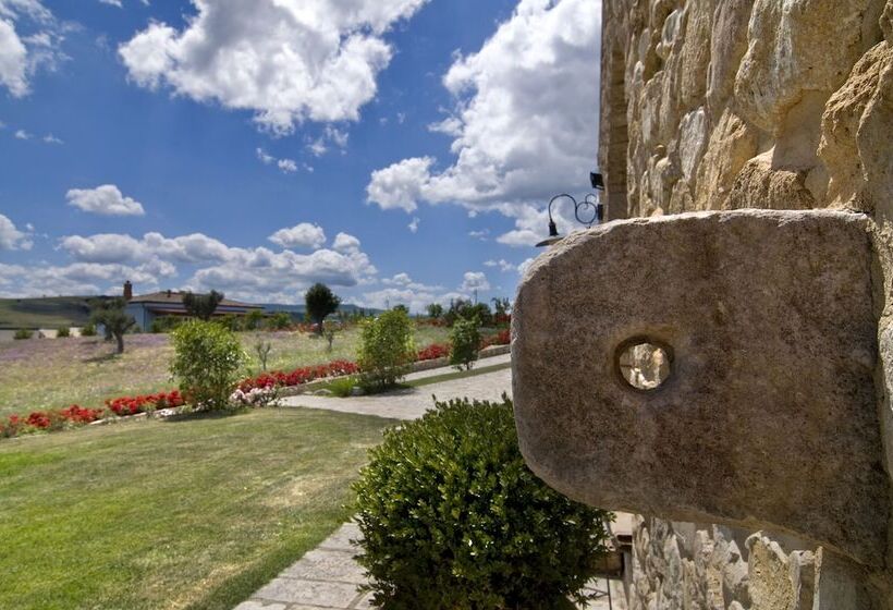 בית מלון כפרי Le Masserie Del Falco