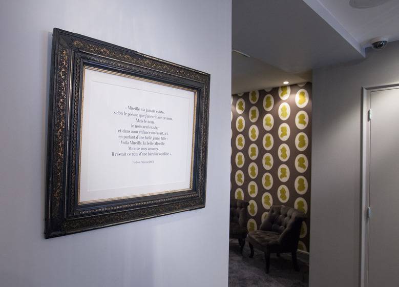 ホテル Le Mireille