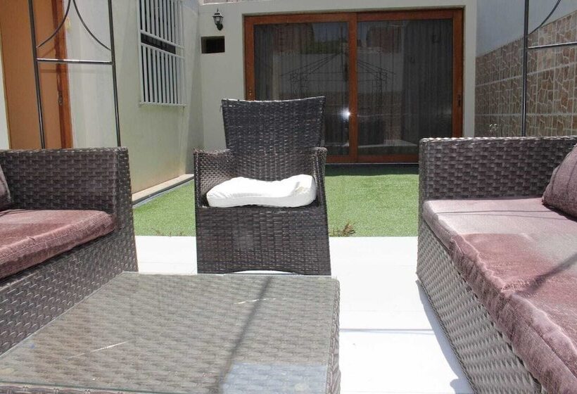 هتل Le Saint Etienne