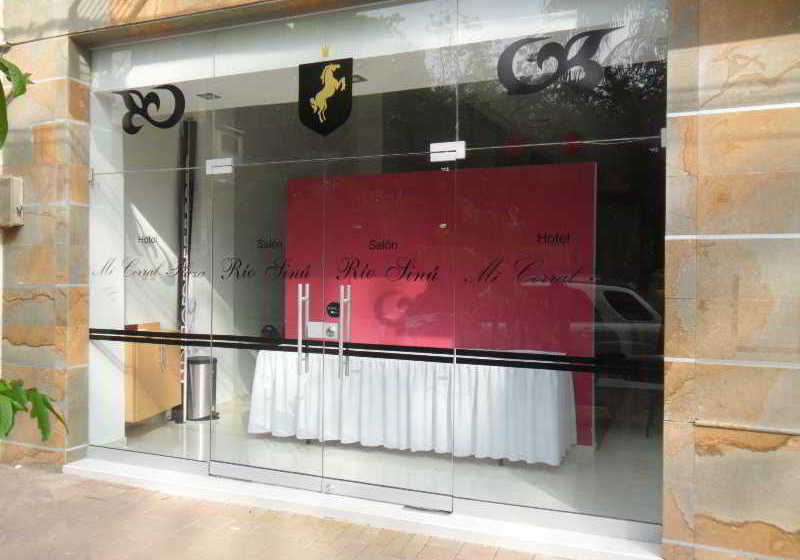 Отель Mí Corral Plaza