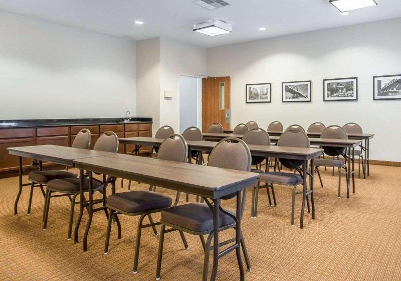 فندق Mainstay Suites Meridian