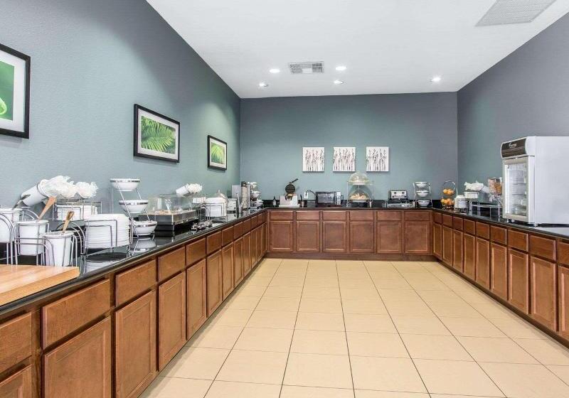 فندق Mainstay Suites Meridian