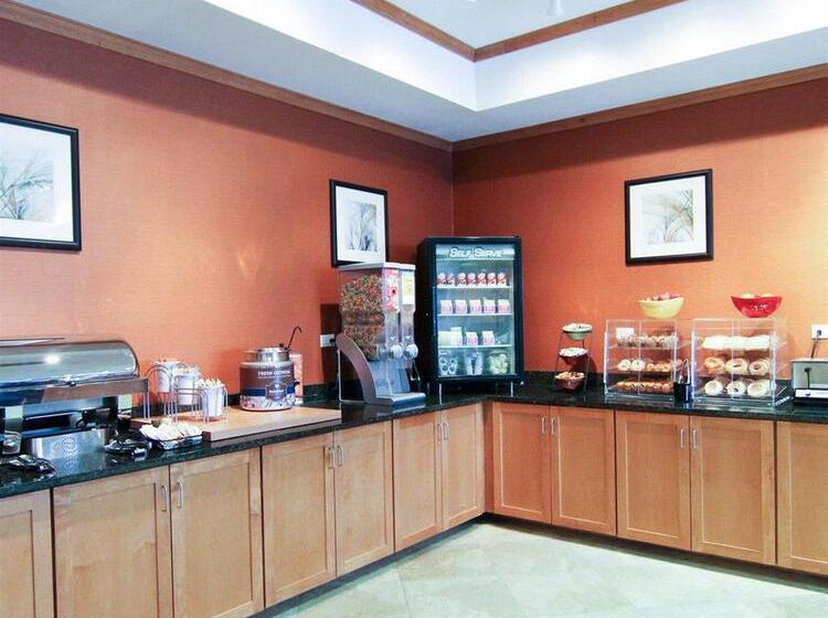 בית מלון כפרי Mainstay Suites Tioga