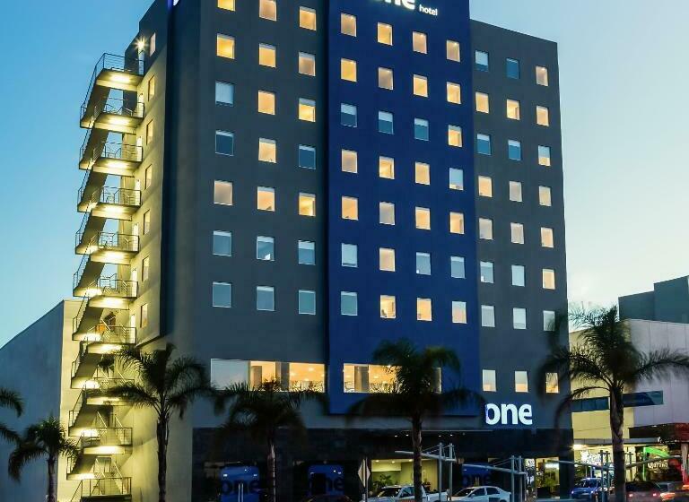 בית מלון כפרי One Durango