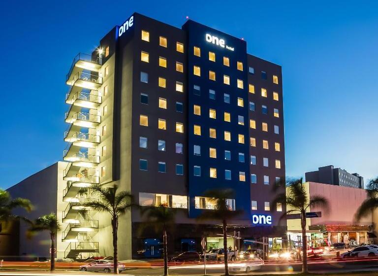 בית מלון כפרי One Durango