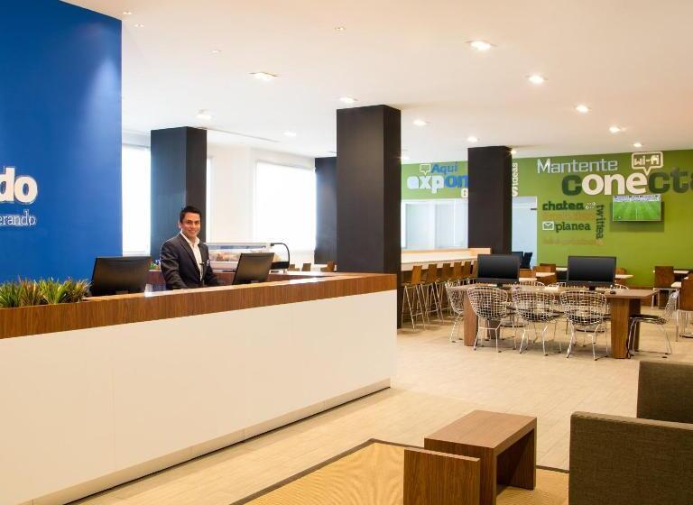 בית מלון כפרי One Durango