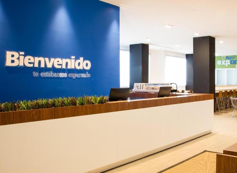 בית מלון כפרי One Durango