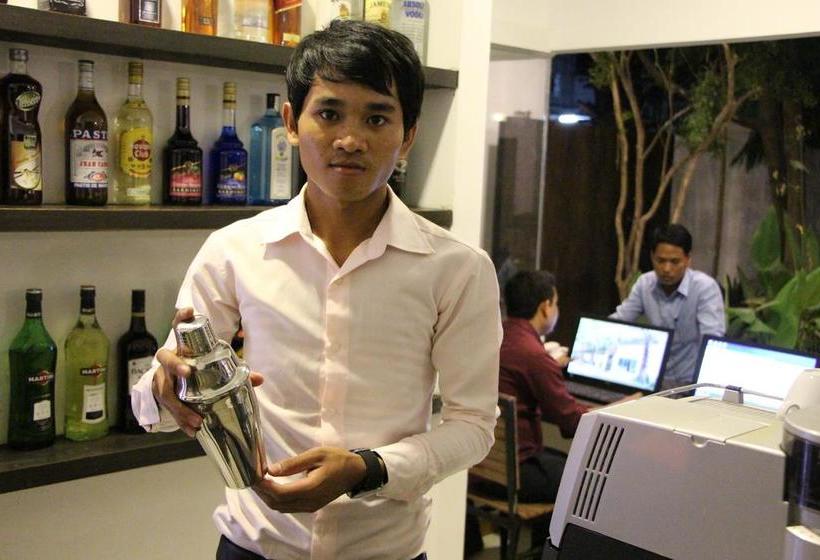 בית מלון כפרי Palm Tree Boutique