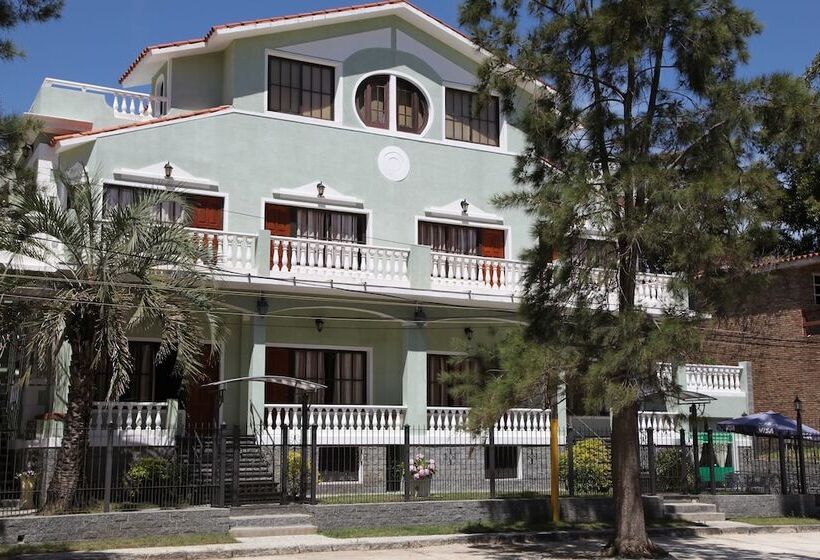 هتل Paradise Complejo Turistico