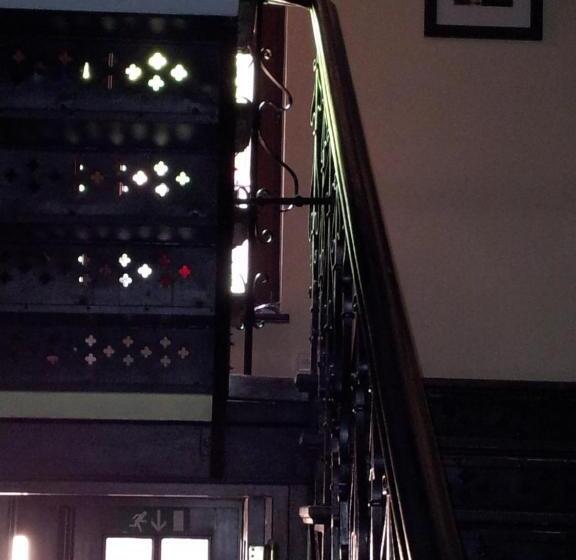 酒店 Pensjonat Lorien