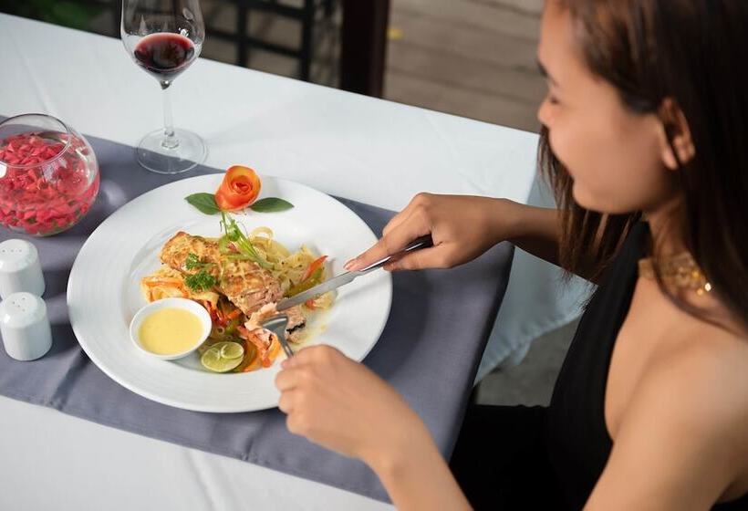 호텔 Popular Residence