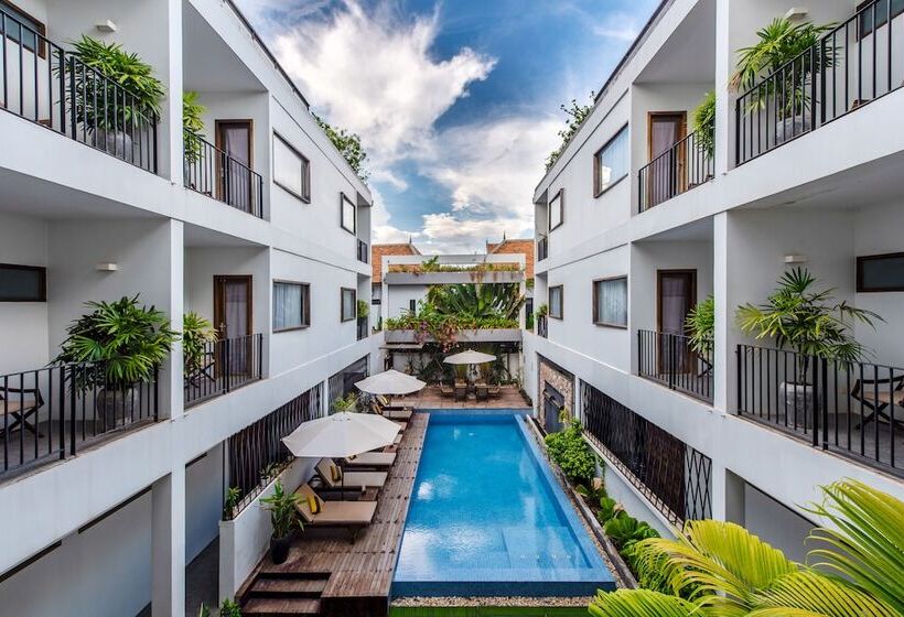 호텔 Popular Residence