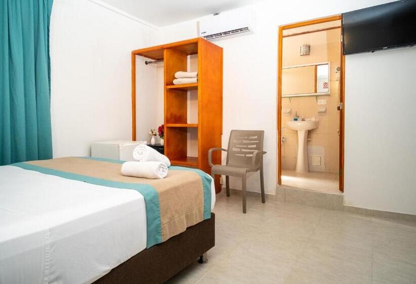 בית מלון כפרי Portobelo Beach