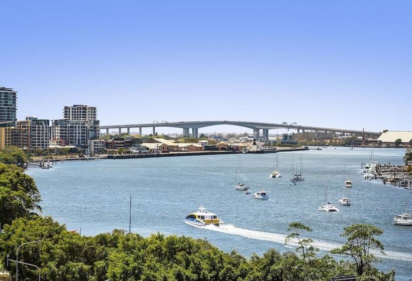 ホテル Quest Breakfast Creek