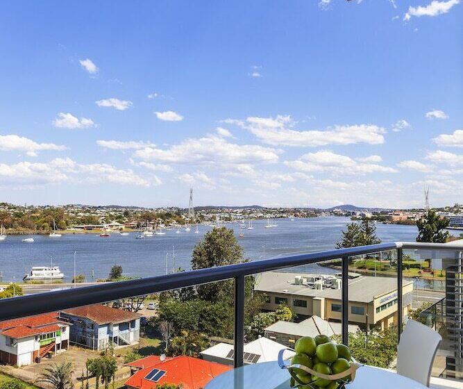 ホテル Quest Breakfast Creek