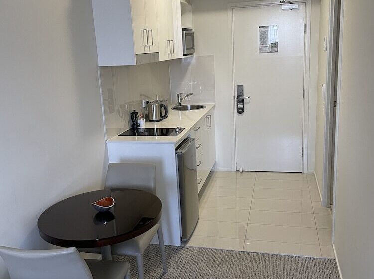 ホテル Quest Breakfast Creek