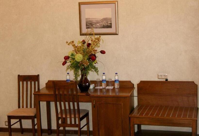 هتل Russian Pilgrim Residence