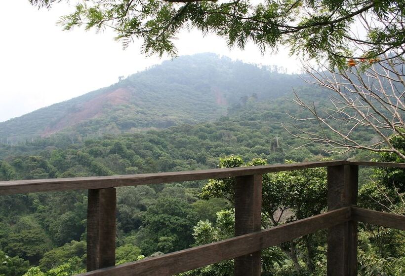 فندق Santa Leticia