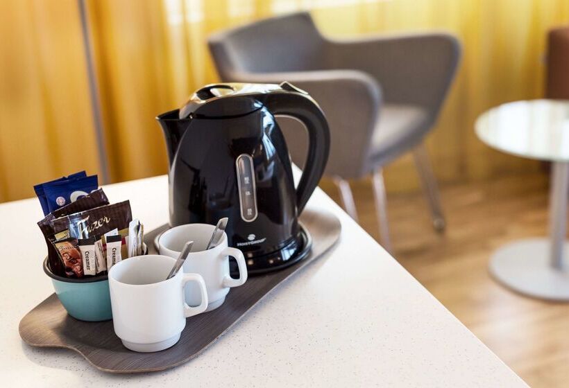 酒店 Scandic Meilahti