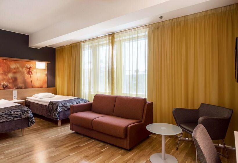 酒店 Scandic Meilahti