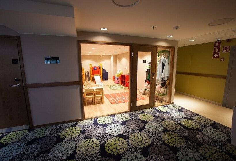 酒店 Scandic Meilahti