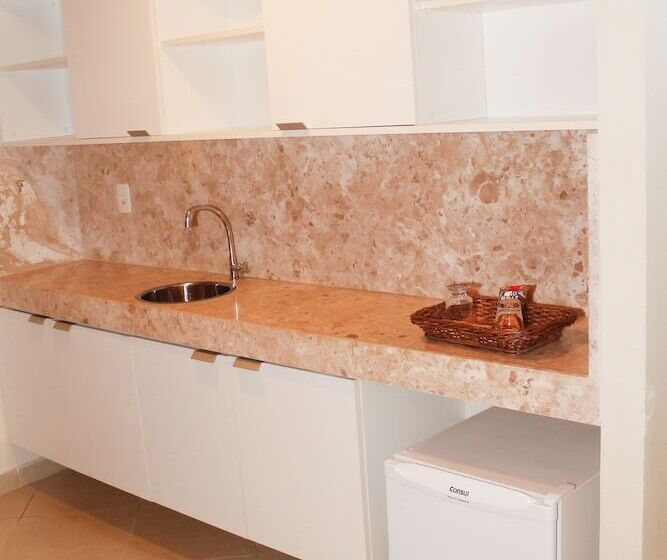 ホテル Serra Golfe