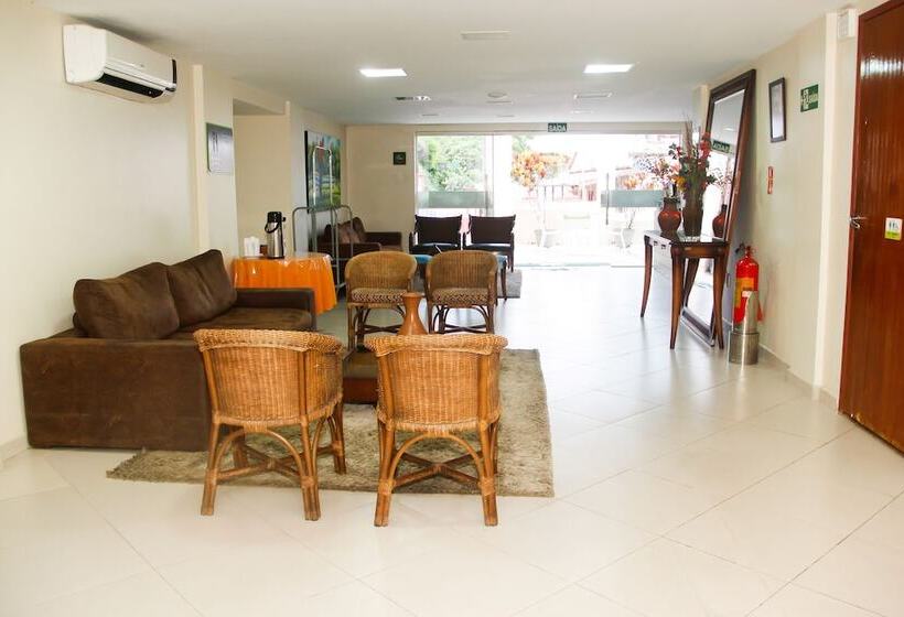 ホテル Serra Golfe