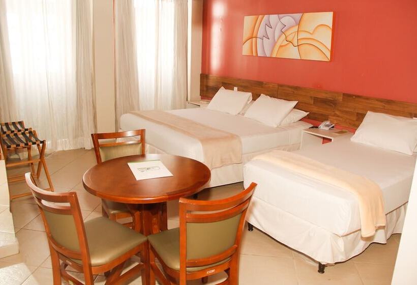 ホテル Serra Golfe