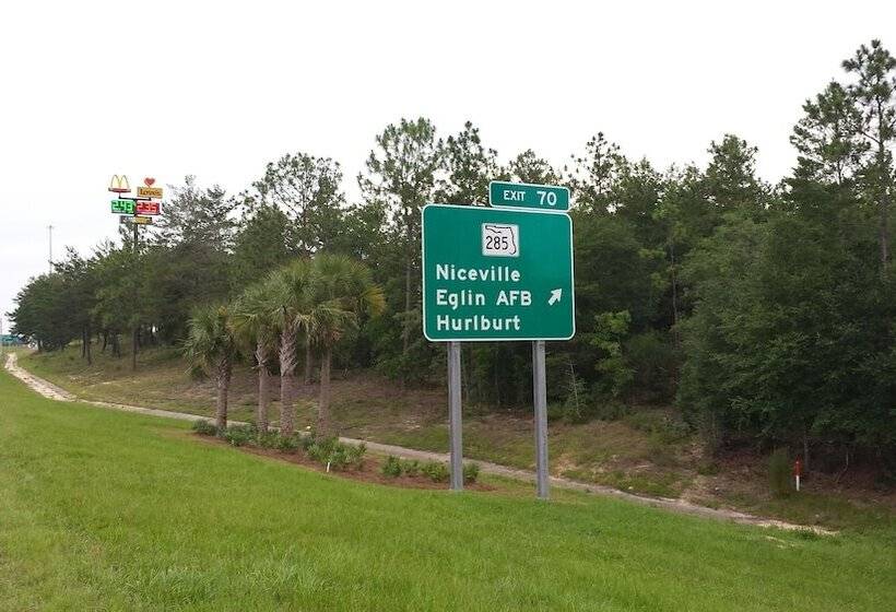 فندق Sleep Inn & Suites Defuniak Springs  Crestview