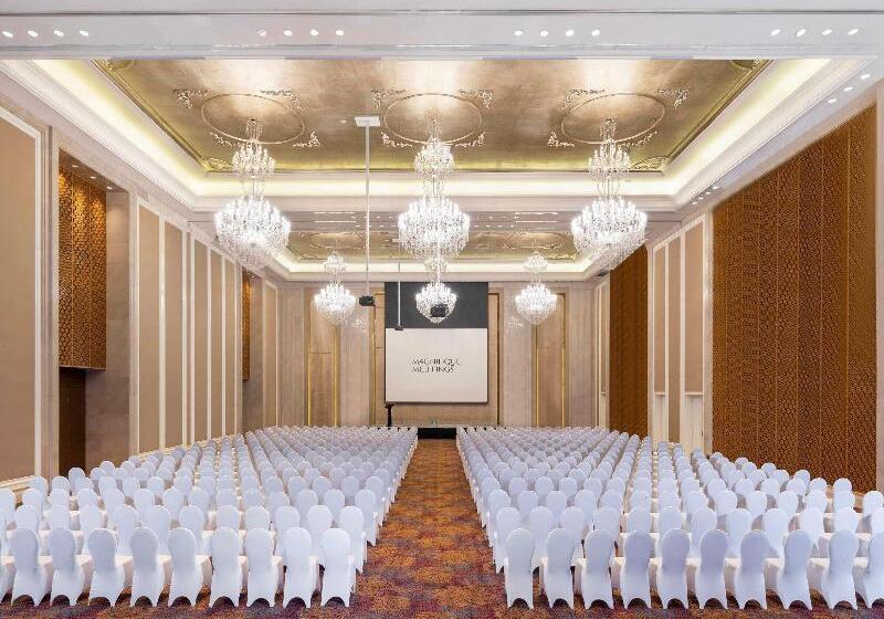 בית מלון כפרי Sofitel Xining