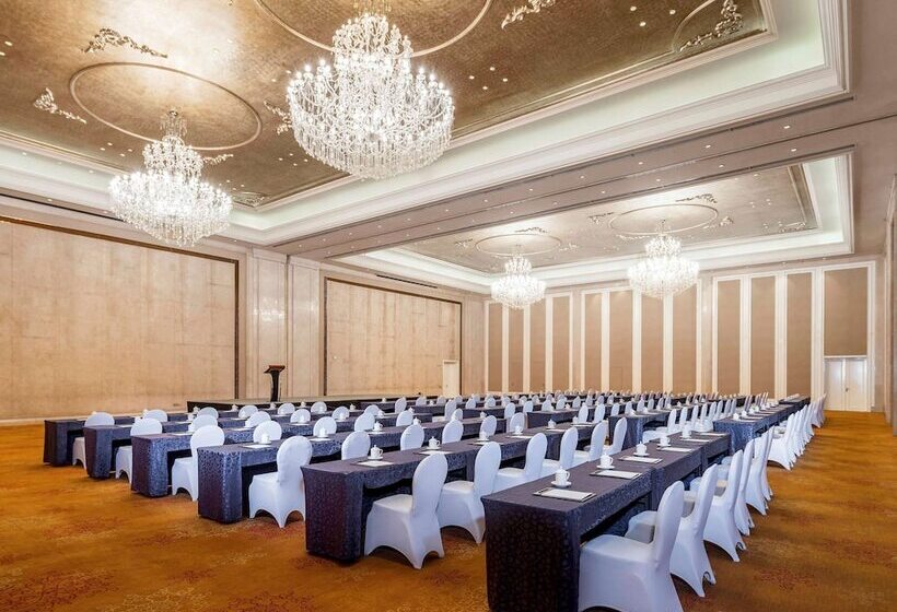 בית מלון כפרי Sofitel Xining