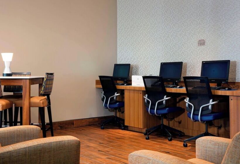 酒店 Springhill Suites By Marriott Orlando At Flamingo Crossings Town Center Western Entrance