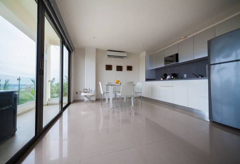 هتل The 5th Avenue