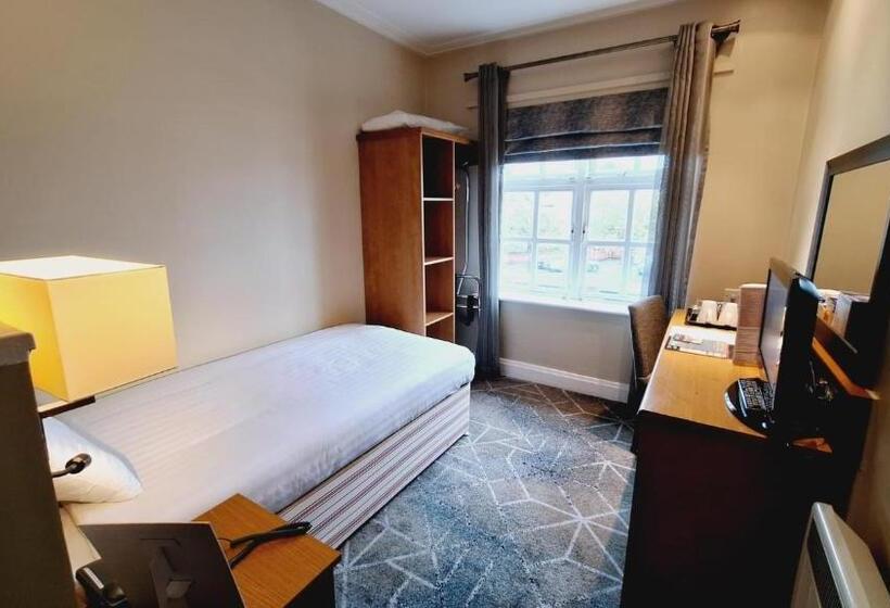 호텔 The Brocket Arms Wetherspoon