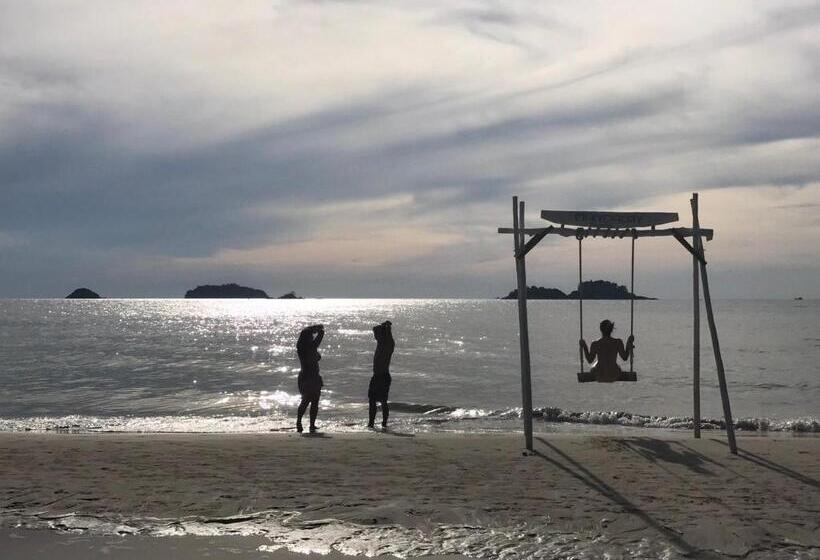 Отель The Gallery At Koh Chang