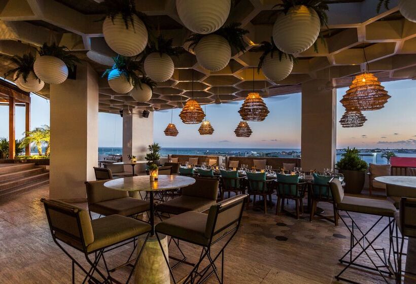 فندق Hyatt Centric Playa Del Carmen   Downtown House & Beach House