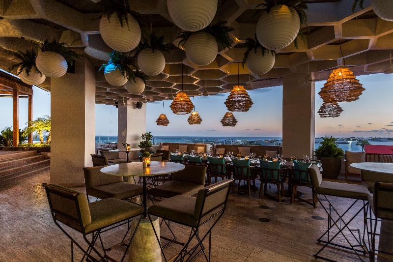 בית מלון כפרי Hyatt Centric Playa Del Carmen   Downtown House & Beach House