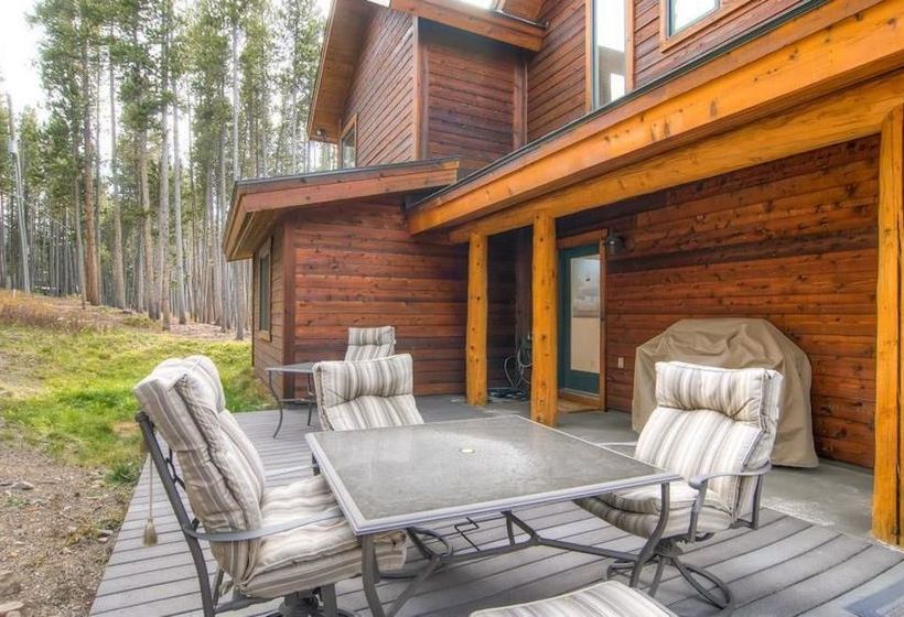 Отель Timber Heights Lodge