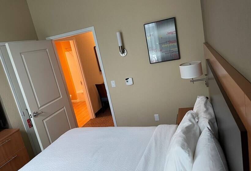 فندق Towneplace Suites Orlando At Flamingo Crossings® Town Center/western Entrance