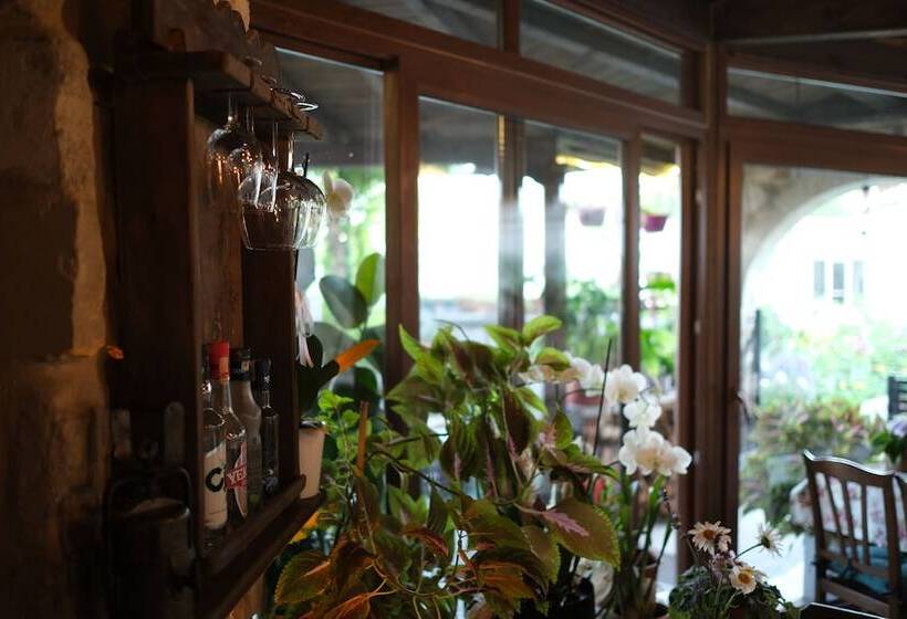 호텔 Turkish Cave House