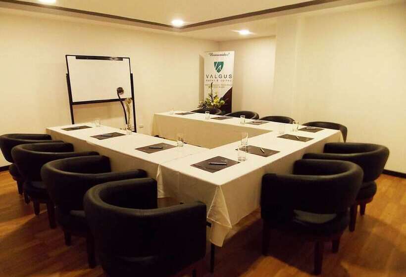 هتل Valgus