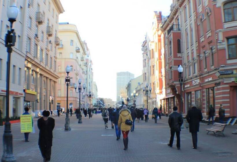 Landmark City Hotel   Hostel