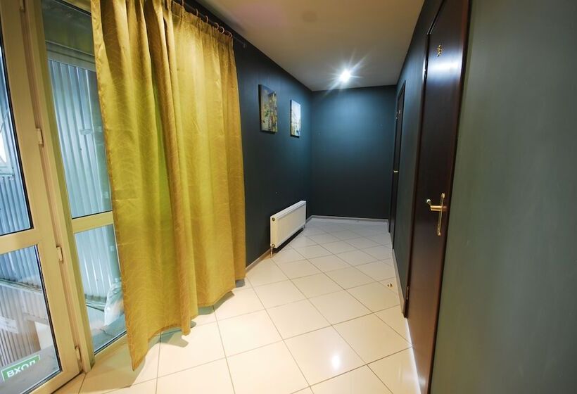 Landmark City Hotel   Hostel