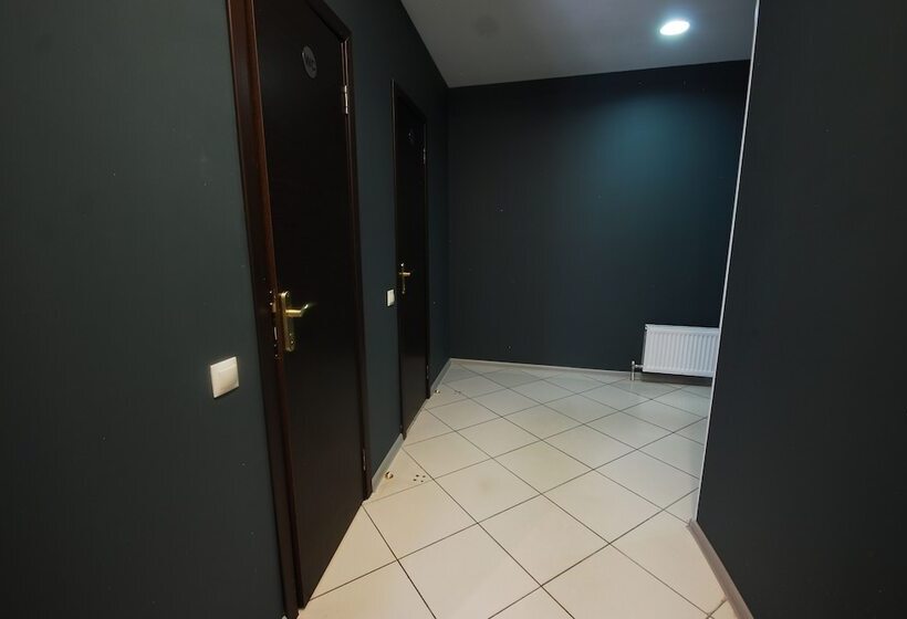 Landmark City Hotel   Hostel