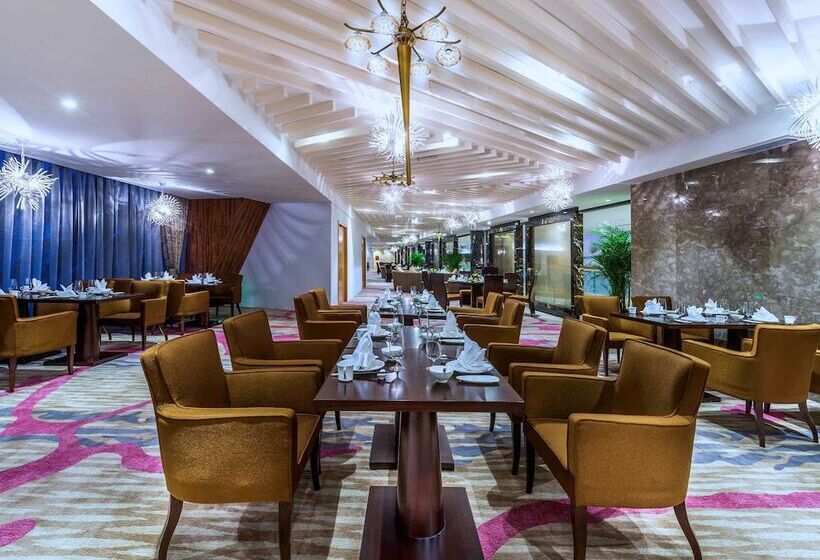 Курорт Grand Mercure Qingdao Airlines