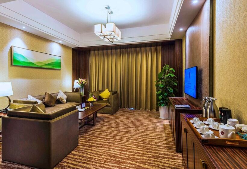 渡假胜地  Grand Mercure Qingdao Airlines